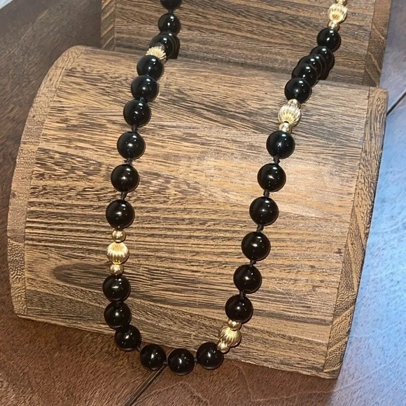 14KT Yellow Gold Beaded Station Black Onyx Beaded Necklace 34” Length - Picture 1 of 16